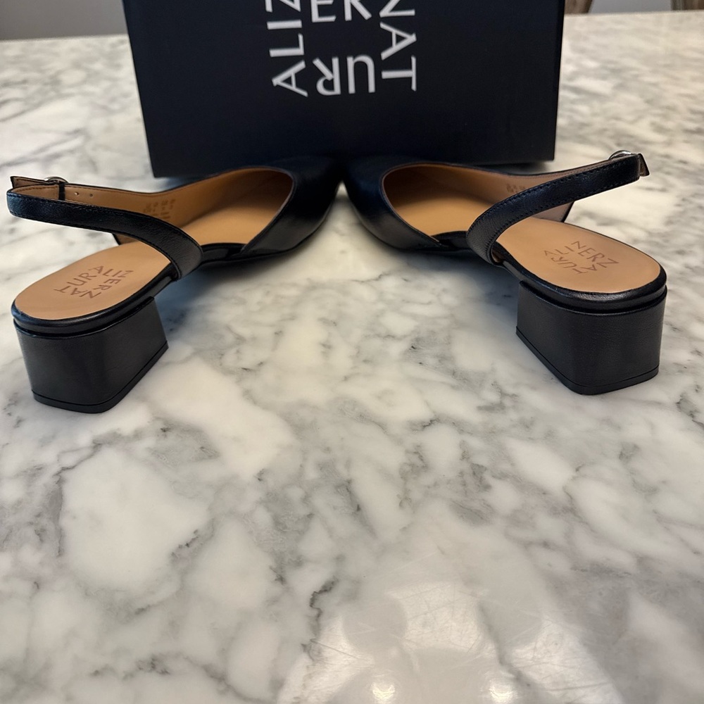 Naturalizer Black Leather Slingback Heels - Picture 6 of 6